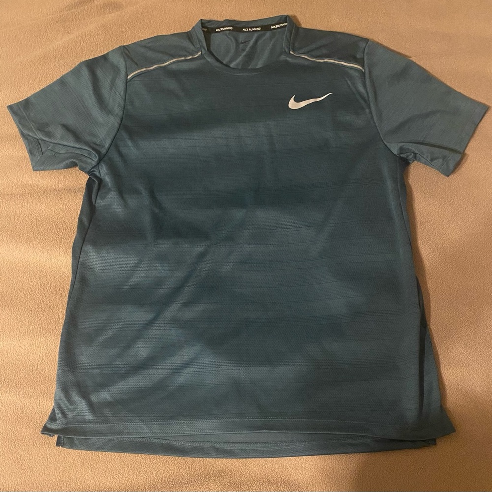 Nike Athletic DriFit Short Sleeve Tee